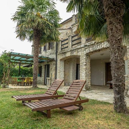 Holiday Home Vizinada Екстер'єр фото